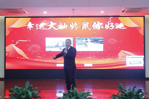 抽獎(jiǎng)環(huán)節(jié)1.JPG 抽獎(jiǎng)環(huán)節(jié)1.JPG