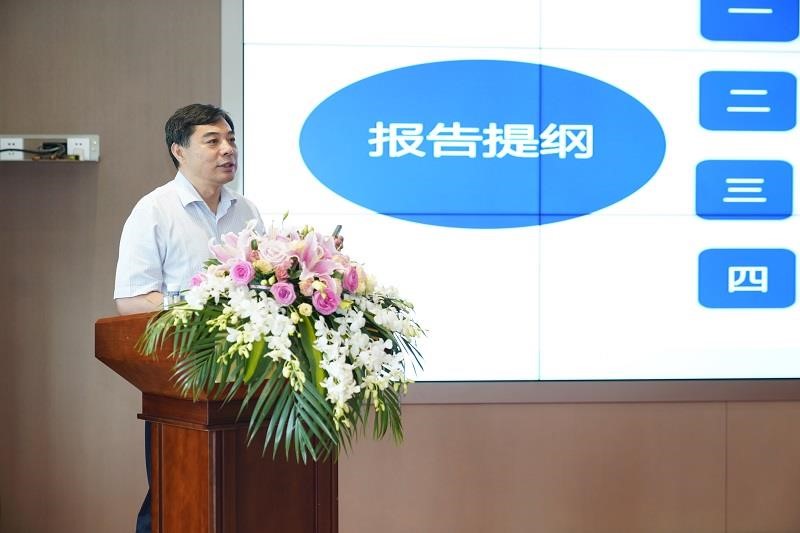 中國建筑首席科學(xué)家、研究員李云貴主題演講.jpg